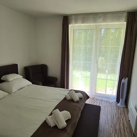 Hideaway Apartments Siofok