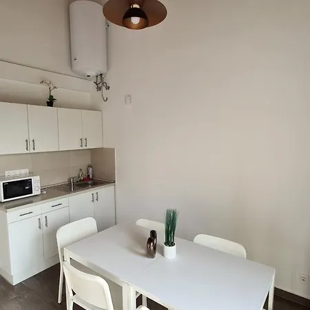 Hideaway Apartments