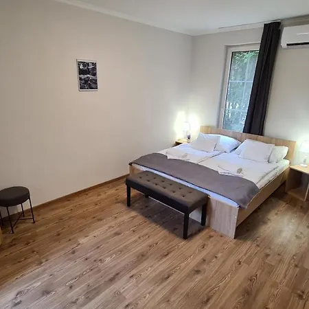 Hideaway Apartments Hotel apartamentowy