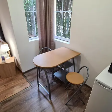 Hideaway Apartments *