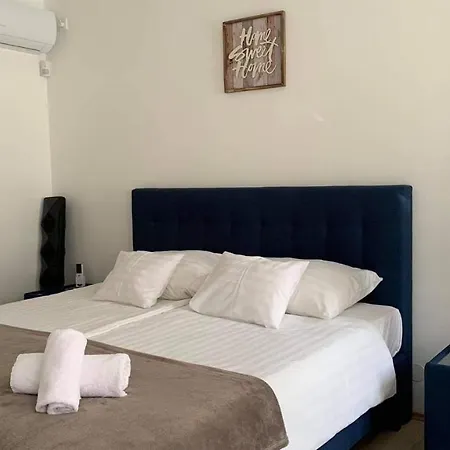 Hideaway Apartments